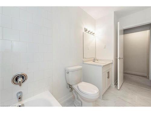 76 Woodman Drive N, Hamilton, ON - Indoor Photo Showing Bathroom
