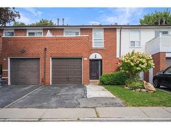 31-3430 Brandon Gate Drive  Mississauga, ON L4T 3T4