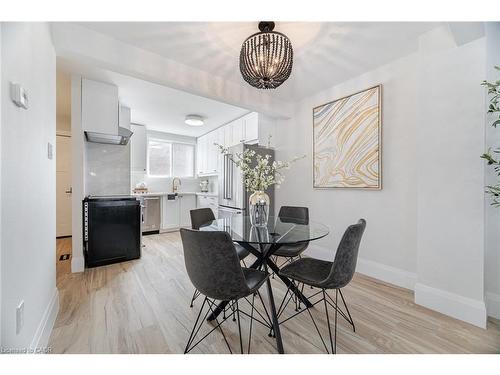 19-120 Quigley Road, Hamilton, ON - Indoor Photo Showing Dining Room