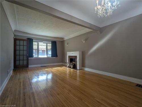 59 Dunkirk Drive, Hamilton, ON - Indoor With Fireplace