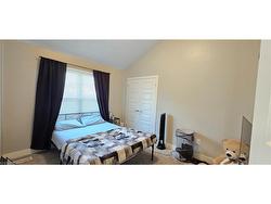 261 Cairn Street  London, ON N5Z 3W9