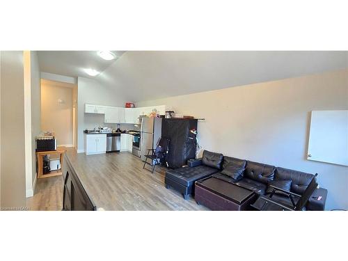 261 Cairn Street, London, ON - Indoor