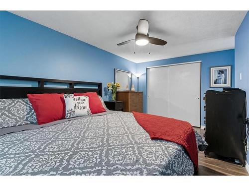 361 Cornerbrook Place, Waterloo, ON - Indoor Photo Showing Bedroom