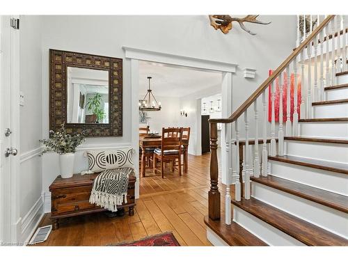 24 Meander Close, Carlisle, ON - Indoor Photo Showing Other Room