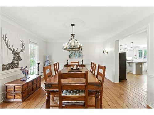 24 Meander Close, Carlisle, ON - Indoor Photo Showing Dining Room