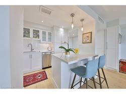 606-1333 Bloor Street  Mississauga, ON L4Y 3T6