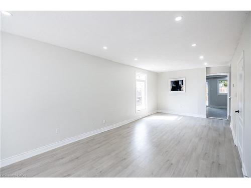 143 Glendale Avenue N, Hamilton, ON - Indoor