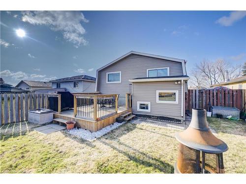 26 Cluthe Crescent, Kitchener, ON - Outdoor With Deck Patio Veranda