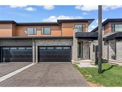 4-2154 Walkers Line  Burlington, ON L7M 3R9