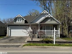 996 Beach Boulevard  Hamilton, ON L8H 6Z4