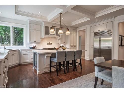 209 Donessle Drive, Oakville, ON - Indoor