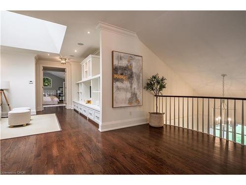 209 Donessle Drive, Oakville, ON - Indoor Photo Showing Other Room