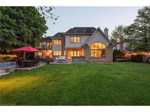 209 Donessle Drive, Oakville, ON - Outdoor