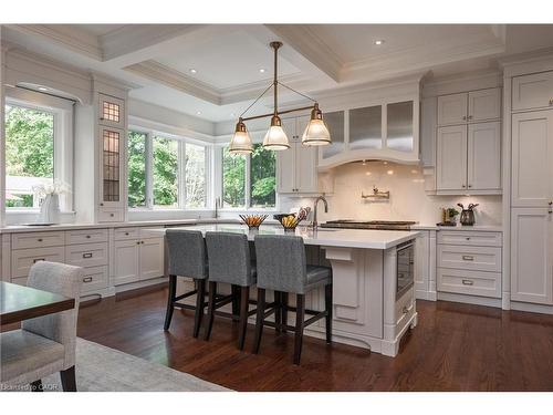 209 Donessle Drive, Oakville, ON - Indoor