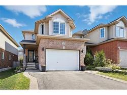 57 Tweedsdale Street  Kitchener, ON N2R 1W2