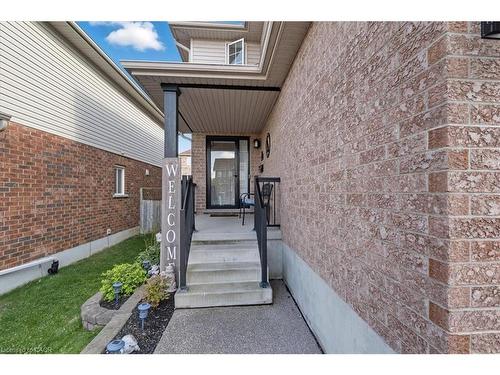 57 Tweedsdale Street, Kitchener, ON - Outdoor