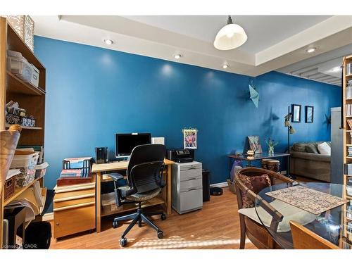 25 Chatham Street, Hamilton, ON - Indoor Photo Showing Office