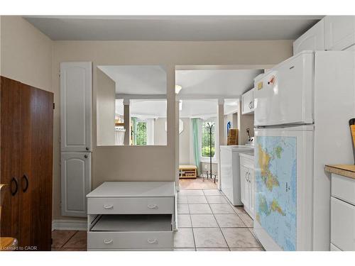 25 Chatham Street, Hamilton, ON - Indoor