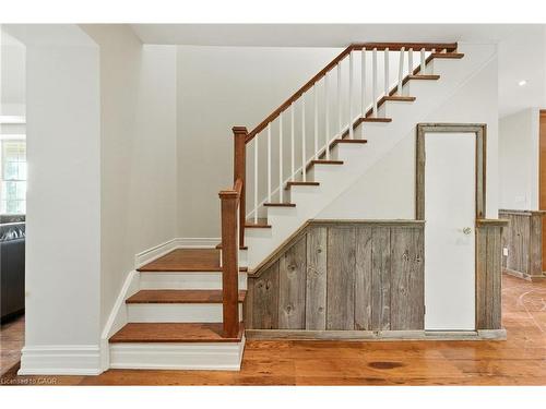 437 6Th Concession Road E, Flamborough, ON - Indoor Photo Showing Other Room