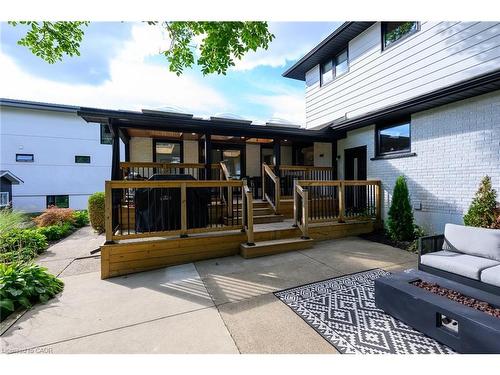 162 Stone Church Road E, Hamilton, ON - Outdoor With Deck Patio Veranda