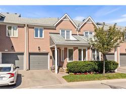 78-2205 South Millway  Mississauga, ON L5L 3T2