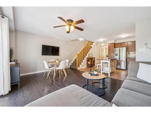 10 Katemore Drive, Guelph, ON - Indoor Photo Showing Living Room