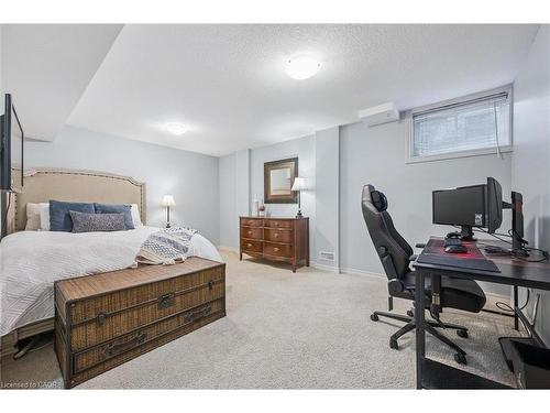 10 Katemore Drive, Guelph, ON - Indoor Photo Showing Bedroom