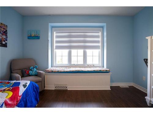2427 Asima Drive, London, ON - Indoor Photo Showing Bedroom