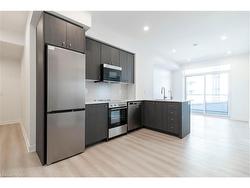 1808-25 Wellington Street S Kitchener, ON N2G 0G5