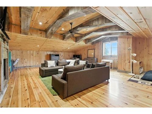 437 6Th Concession Road E, Flamborough, ON - Indoor