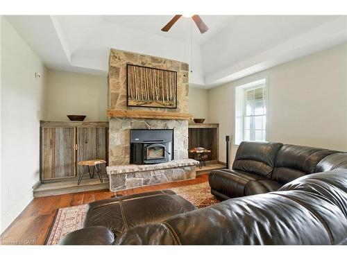 437 6Th Concession Road E, Flamborough, ON - Indoor Photo Showing Living Room With Fireplace