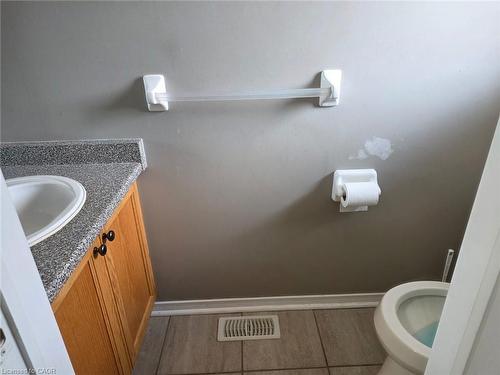 271 Activa Avenue, Kitchener, ON - Indoor Photo Showing Bathroom