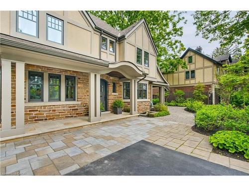 61 Oak Knoll Drive, Hamilton, ON - Outdoor