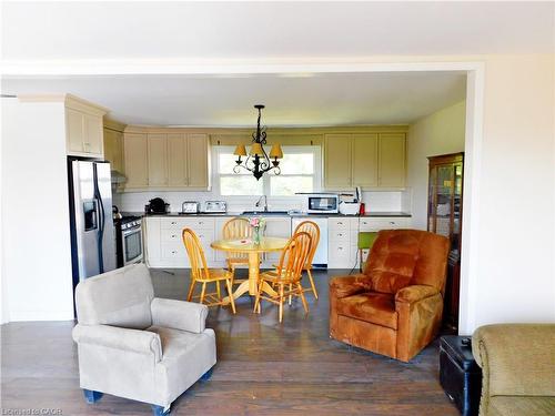 269 Rock Chapel Road, Hamilton, ON - Indoor