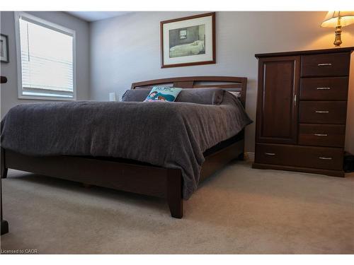 119 Hume Drive, Cambridge, ON - Indoor Photo Showing Bedroom