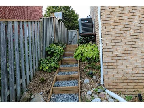 119 Hume Drive, Cambridge, ON - Outdoor With Exterior