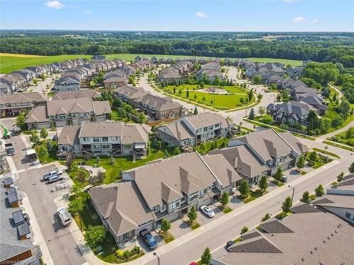 16-271 Grey Silo Road, Waterloo, ON - Outdoor With View