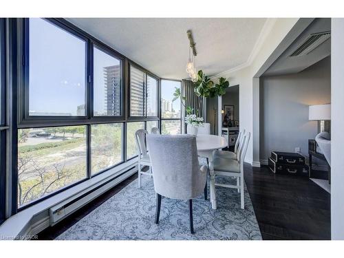 505-265 Westcourt Place, Waterloo, ON - Indoor Photo Showing Dining Room