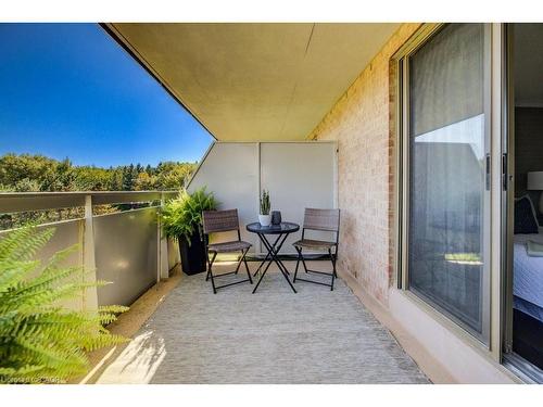 505-265 Westcourt Place, Waterloo, ON - Outdoor With Exterior