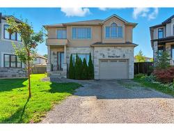 43 Riesling Court  Hamilton, ON L8G 0B4