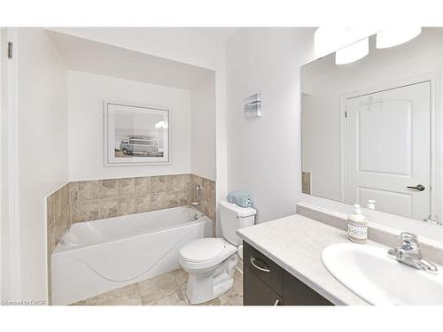 112-383 Main Street, Milton, ON - Indoor Photo Showing Bathroom