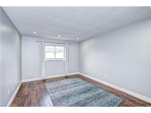 549 Burnett Avenue, Cambridge, ON - Indoor Photo Showing Other Room