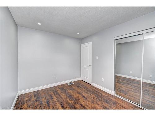 549 Burnett Avenue, Cambridge, ON - Indoor Photo Showing Other Room