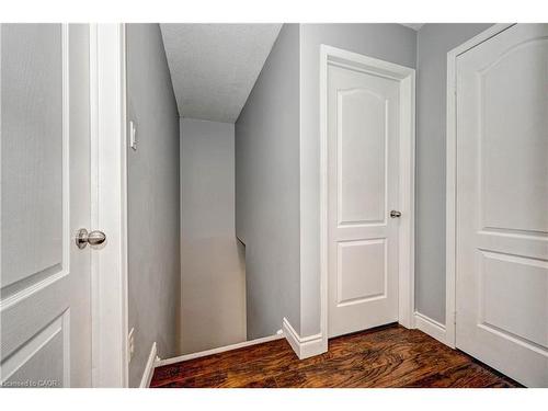 549 Burnett Avenue, Cambridge, ON - Indoor Photo Showing Other Room