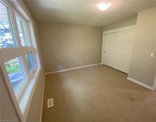 13 Szollosy Circle, Hamilton, ON - Indoor Photo Showing Other Room