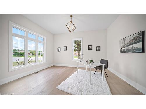 1 West Avenue, Hamilton, ON - Indoor