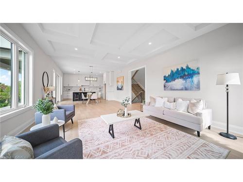 1 West Avenue, Hamilton, ON - Indoor Photo Showing Living Room