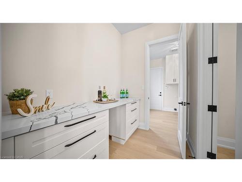 1 West Avenue, Hamilton, ON - Indoor