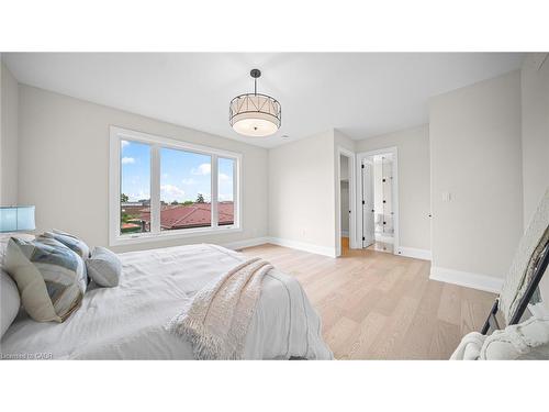 1 West Avenue, Hamilton, ON - Indoor Photo Showing Bedroom