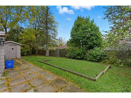 111 Britten Close, Hamilton, ON - Outdoor